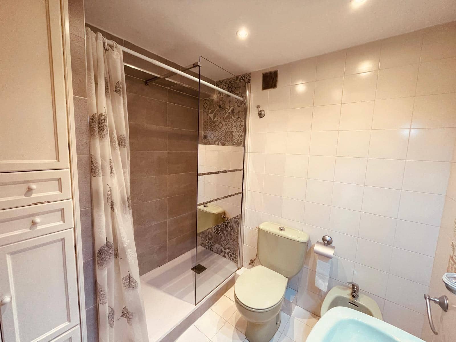 2 Zimmer Wohnung zu vermieten in Valencia Stadt - 1.000 € (Ref: 9543640)