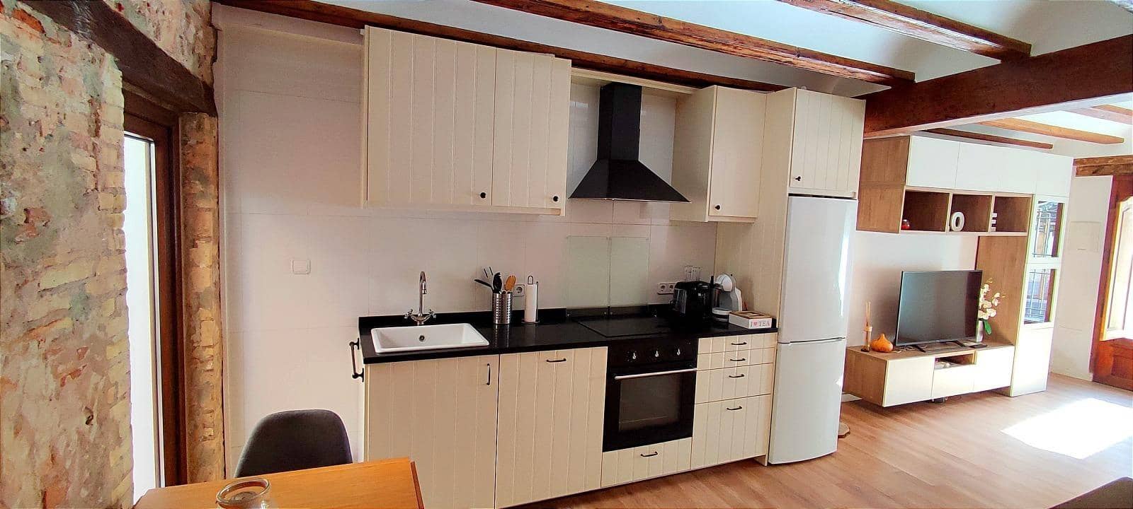 1 soveværelse Rækkehus til leje i Valencia by - € 1.300 (Ref: 9543643)