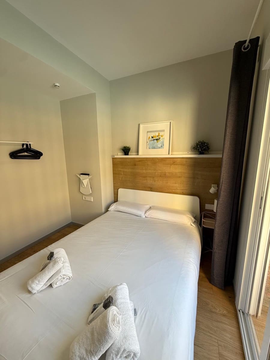 6 soverom Hotell til salgs i Valencia by - € 1 500 000 (Ref: 9543644)