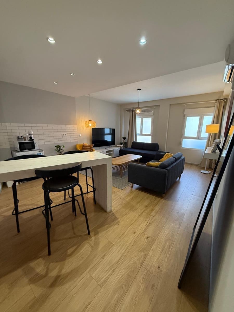 6 soverom Hotell til salgs i Valencia by - € 1 500 000 (Ref: 9543644)