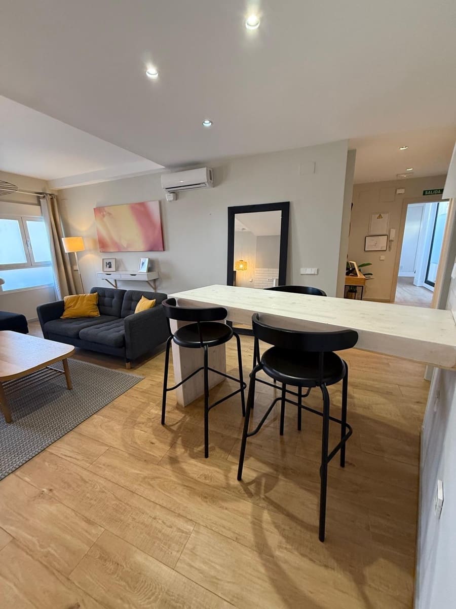 6 soverom Hotell til salgs i Valencia by - € 1 500 000 (Ref: 9543644)