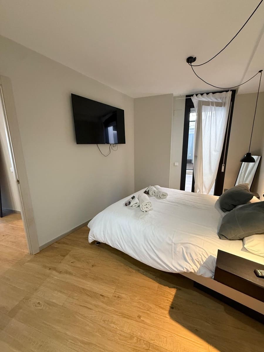 6 soverom Hotell til salgs i Valencia by - € 1 500 000 (Ref: 9543644)