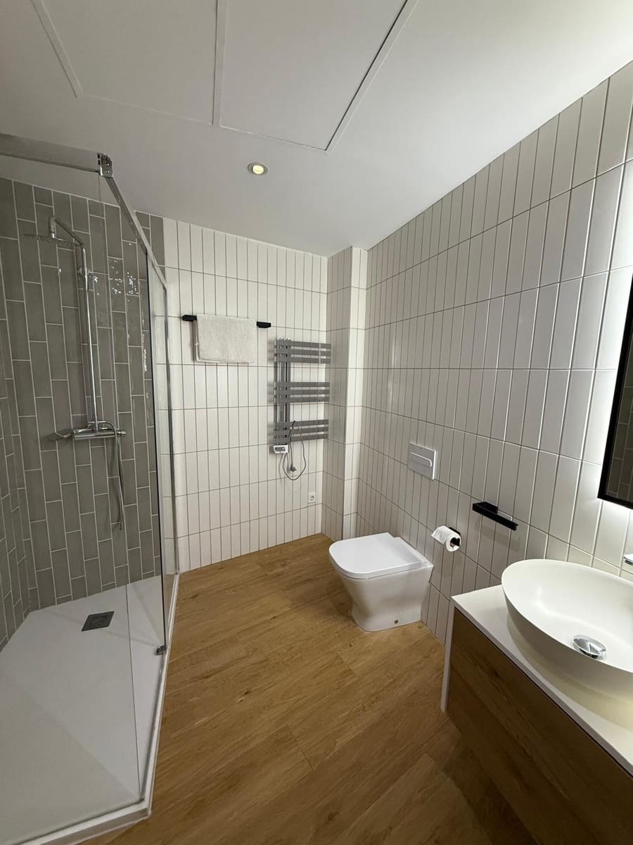 6 soverom Hotell til salgs i Valencia by - € 1 500 000 (Ref: 9543644)