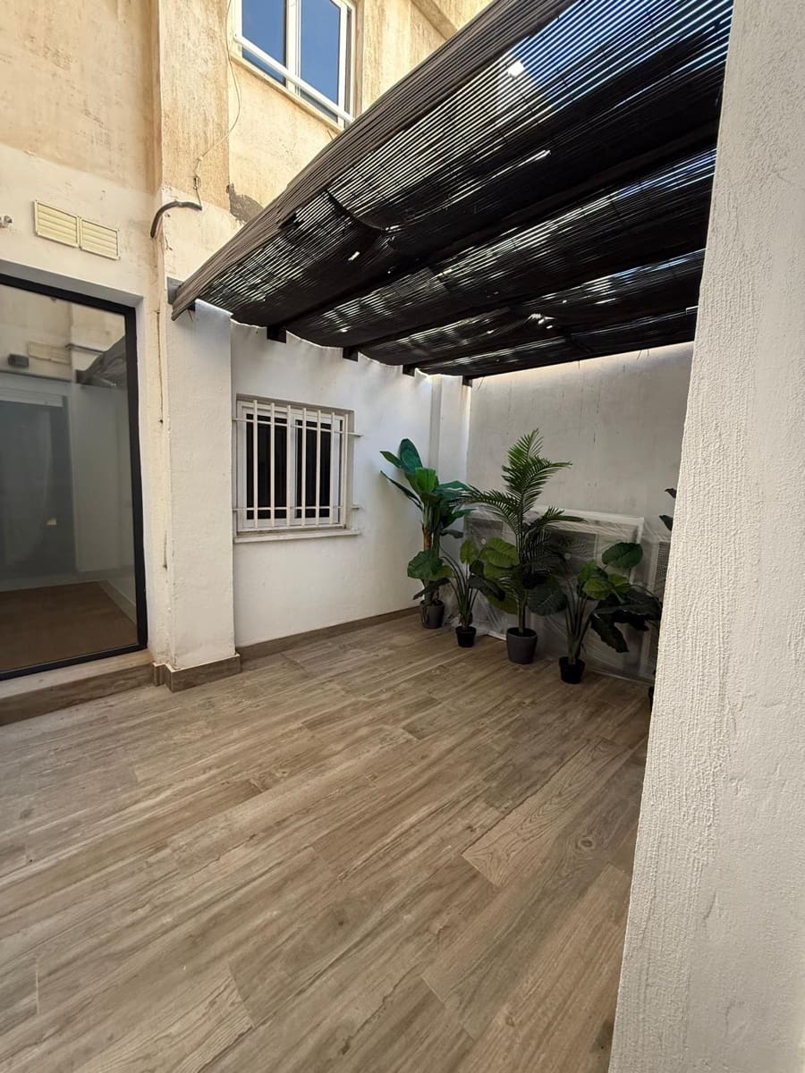 6 soverom Hotell til salgs i Valencia by - € 1 500 000 (Ref: 9543644)