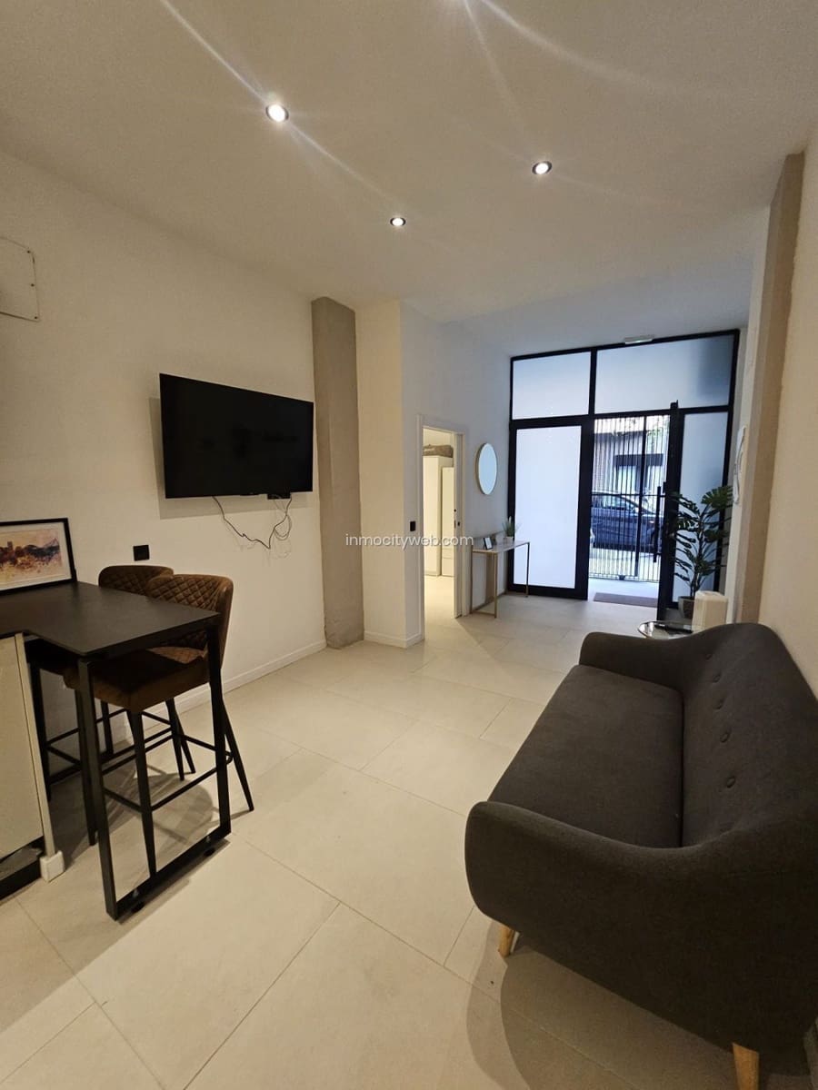 2 soveværelse Lejlighed til salg i Valencia by - € 299.000 (Ref: 9543645)