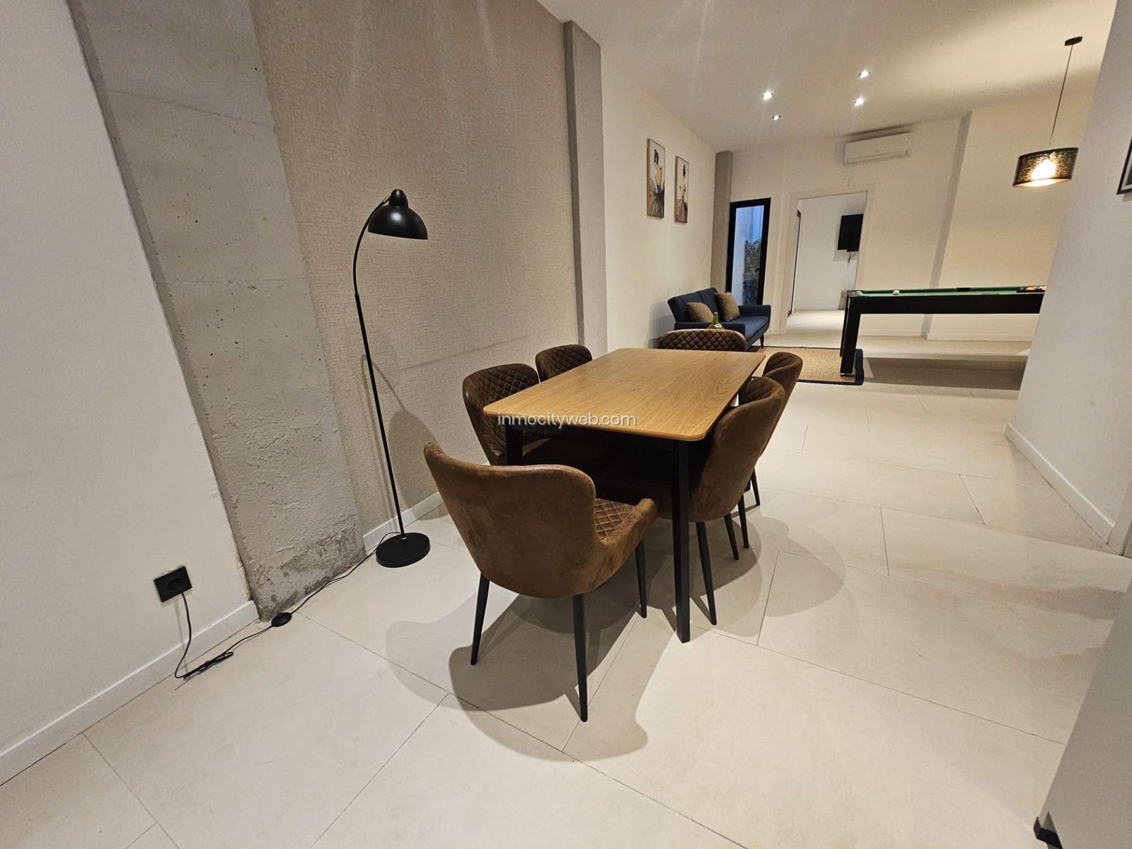 2 soveværelse Lejlighed til salg i Valencia by - € 299.000 (Ref: 9543645)