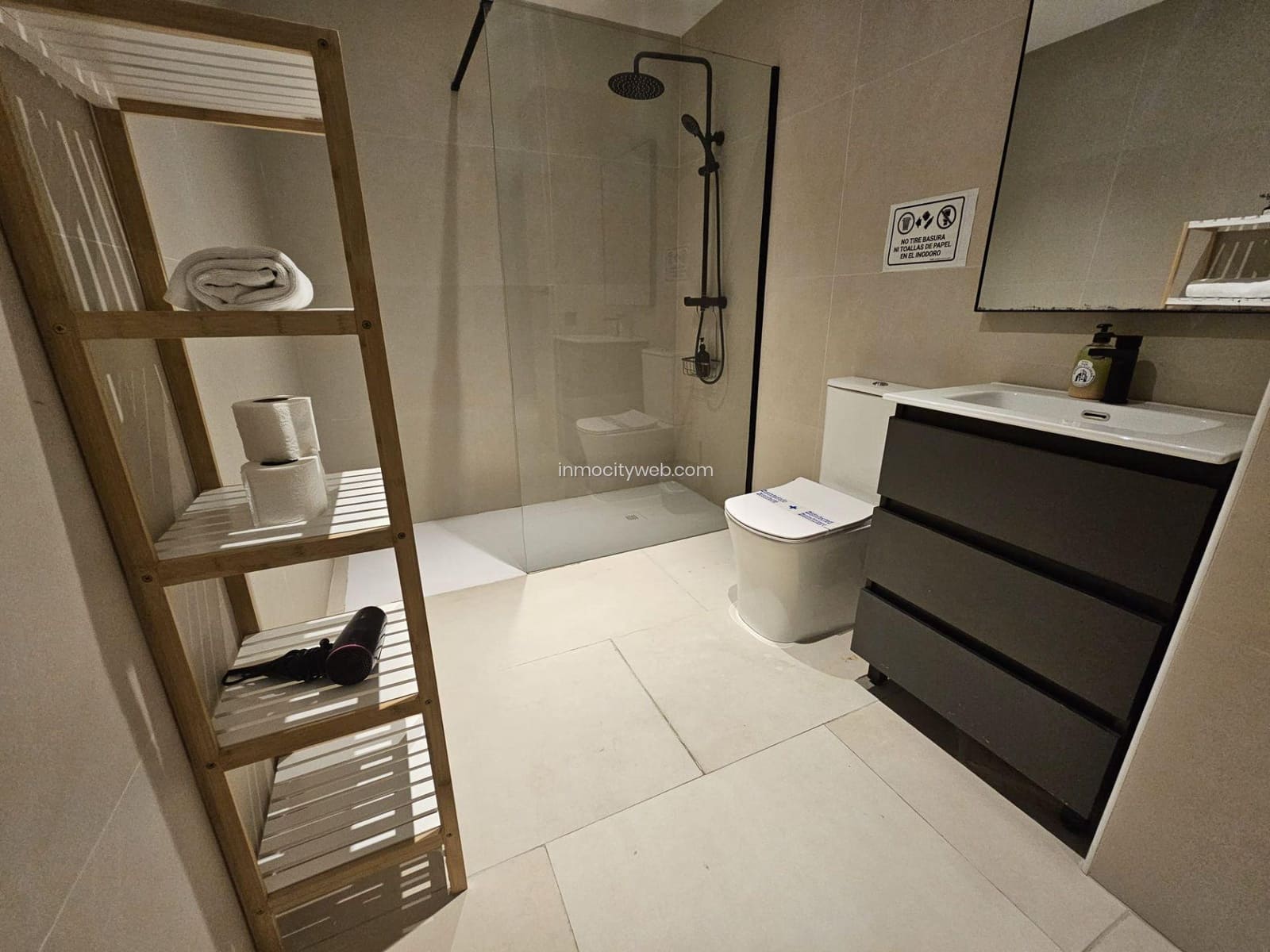 2 soveværelse Lejlighed til salg i Valencia by - € 299.000 (Ref: 9543645)