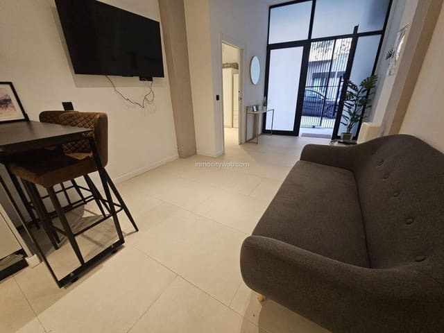 2 soveværelse Lejlighed til salg i Benicalap, Valencia by - € 299.000 (Ref: 9543645)