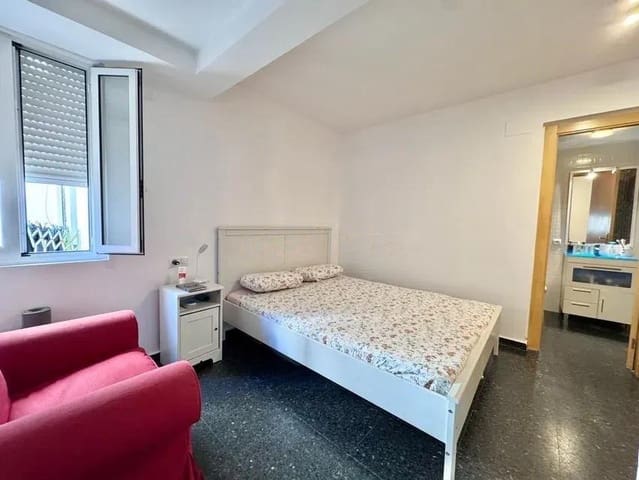 1 makuuhuone Asunto myytävänä paikassa La Creu del Grau, Valencia kaupunki - 209 000 € (Ref: 9543650)