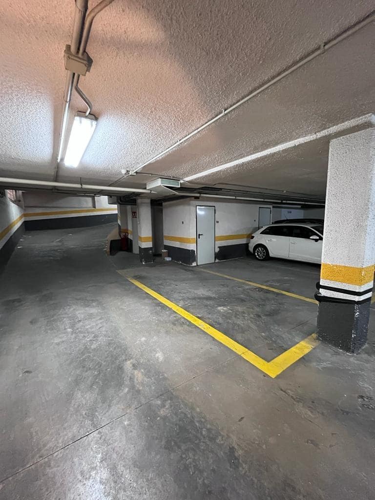 2 soveværelse Lejlighed til leje i Alfafar med garage - € 990 (Ref: 9568668)