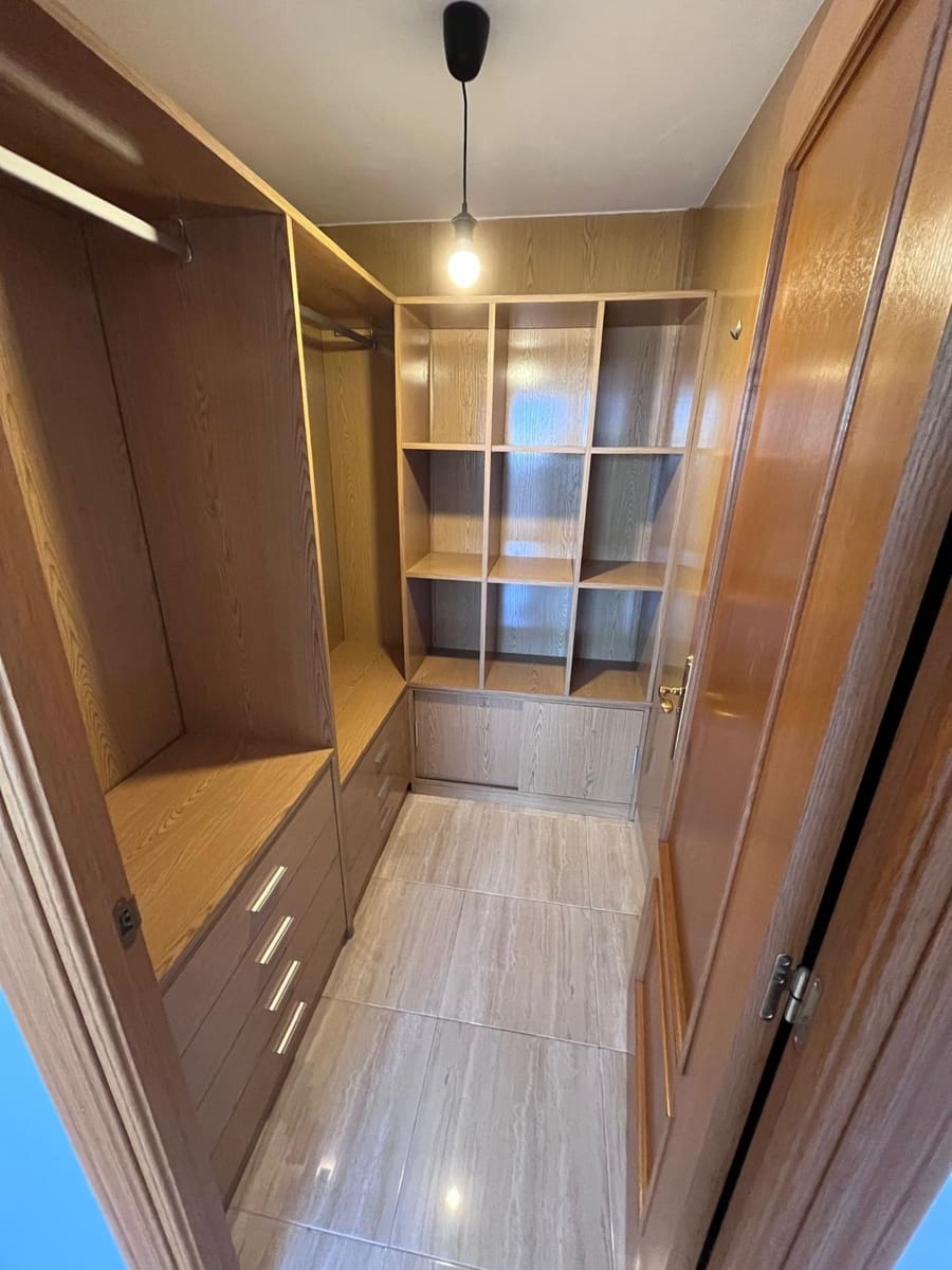 2 bedroom Flat for rent in Alfafar with garage - € 990 (Ref: 9568668)