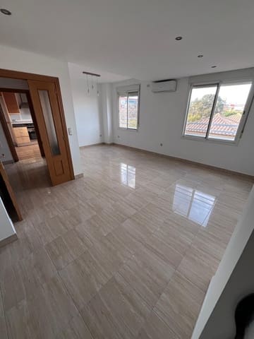 2 slaapkamer Flat te huur in Alfafar met garage - € 990 (Ref: 9568668)