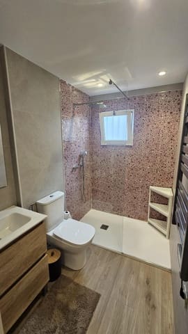 1 soverom Leilighet til leie i Chiva - € 1 250 (Ref: 9571187)