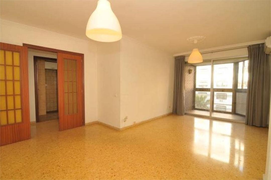 4 soveværelse Lejlighed til leje i Valencia by - € 1.600 (Ref: 9571190)