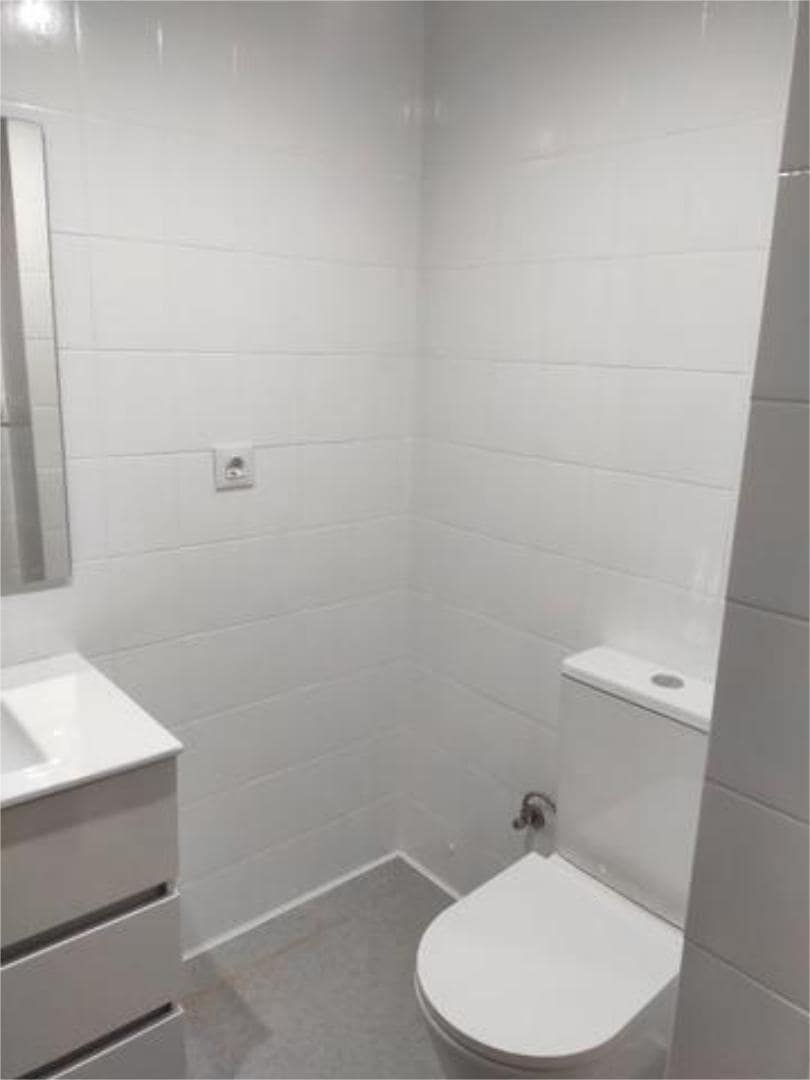 4 soveværelse Lejlighed til leje i Valencia by - € 1.600 (Ref: 9571190)