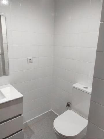 4 soveværelse Lejlighed til leje i Russafa, Valencia by - € 1.600 (Ref: 9571190)