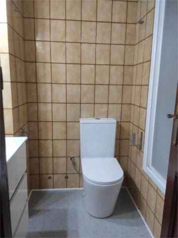 4 soveværelse Lejlighed til leje i Russafa, Valencia by - € 1.600 (Ref: 9571190)