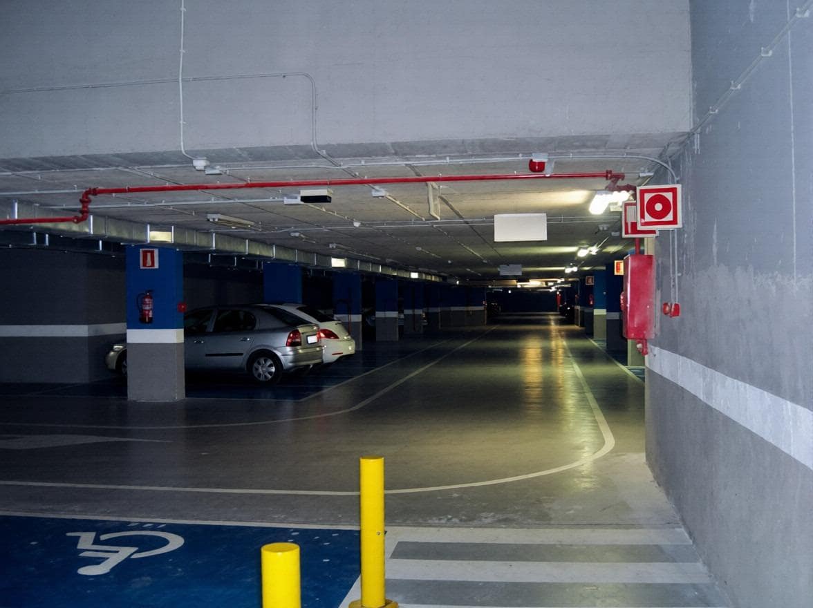 1 camera da letto Ufficio da affittare in Valencia citta con garage - 925 € (Rif: 9599561)