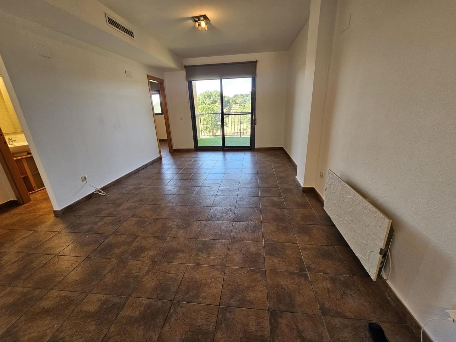 2 soveværelse Lejlighed til salg i Chiva med swimmingpool garage - € 255.000 (Ref: 9599564)