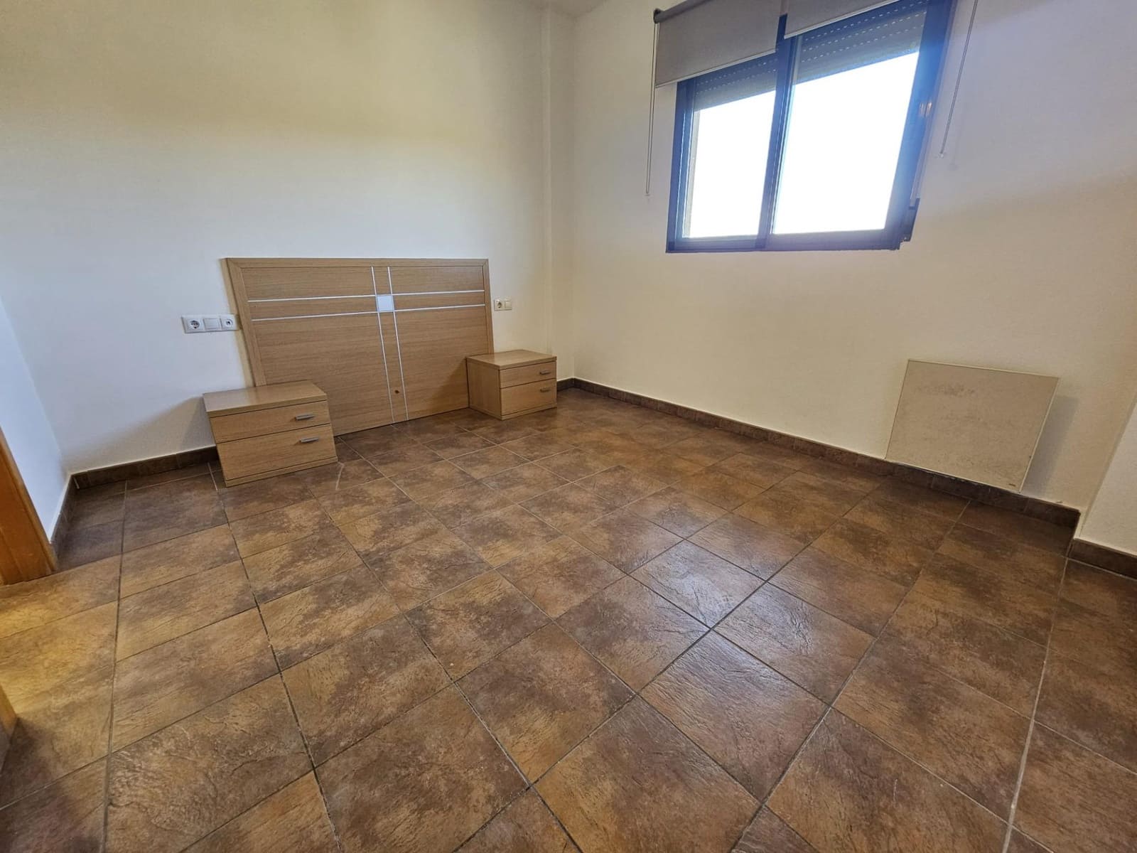 2 soveværelse Lejlighed til salg i Chiva med swimmingpool garage - € 255.000 (Ref: 9599564)