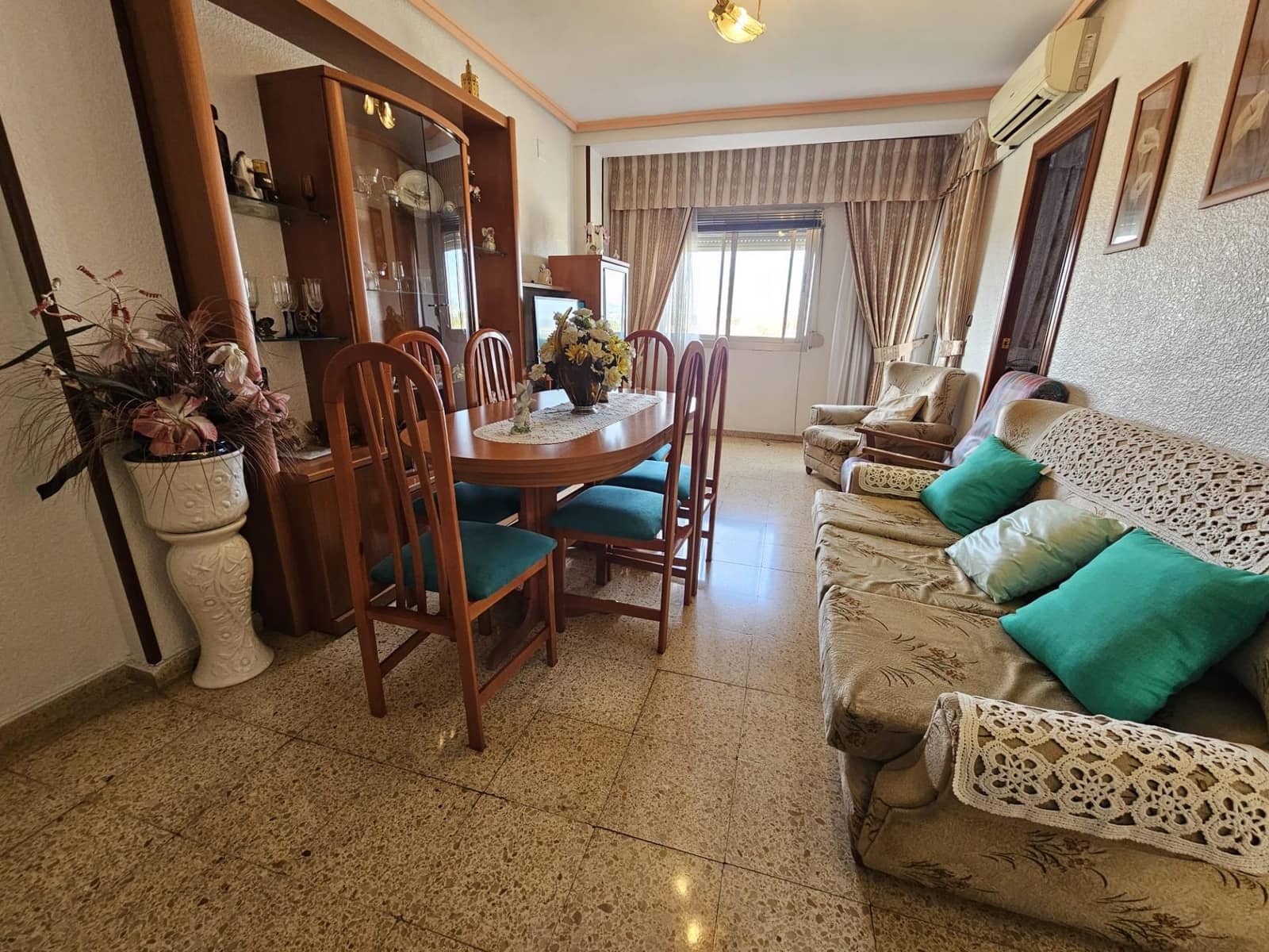 3 soveværelse Lejlighed til salg i Xirivella - € 180.000 (Ref: 9604994)