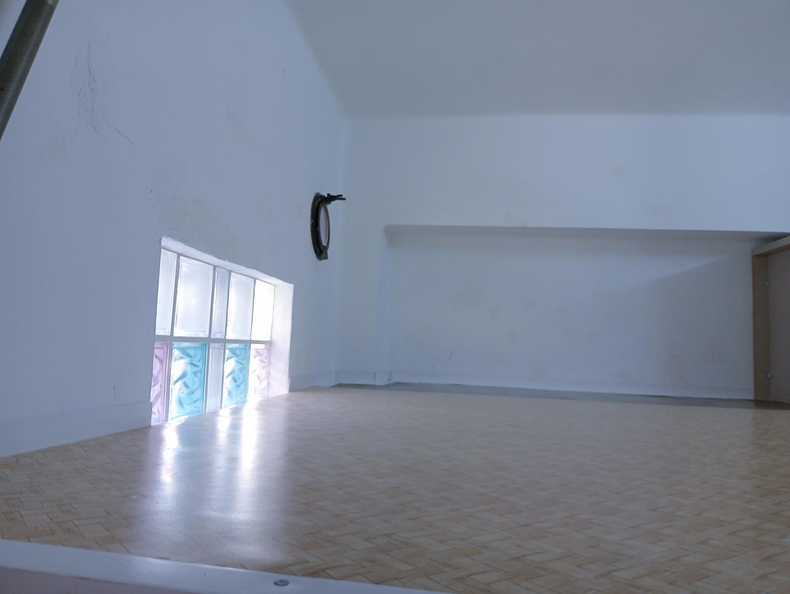 2 soveværelse Erhverv til salg i Valencia by - € 100.000 (Ref: 9608091)