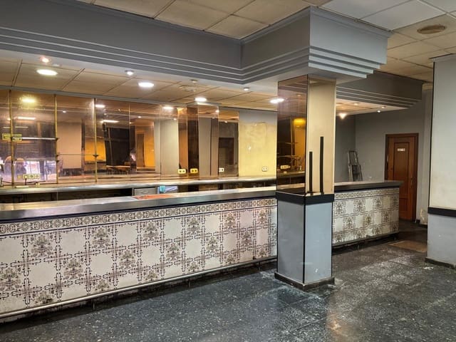 1 soverom Kommersiell til salgs i Russafa, Valencia by - € 210 000 (Ref: 9608092)