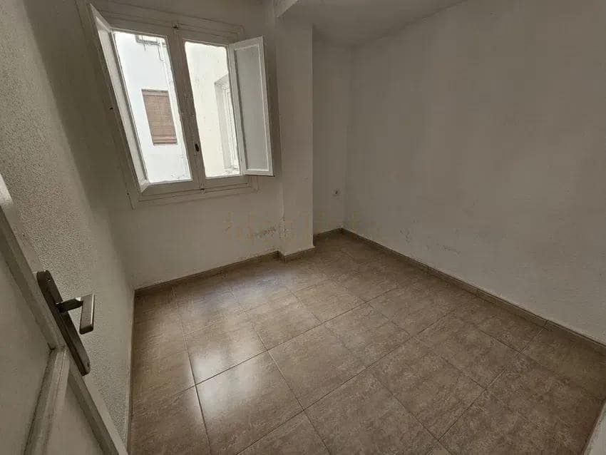 3 sovrum Lägenhet att hyra i Valencia stad - 1 280 € (Ref: 9611557)
