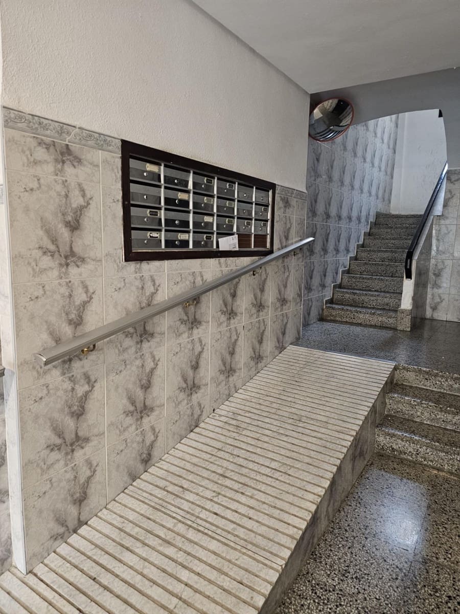 3 sovrum Lägenhet att hyra i Valencia stad - 1 280 € (Ref: 9611557)