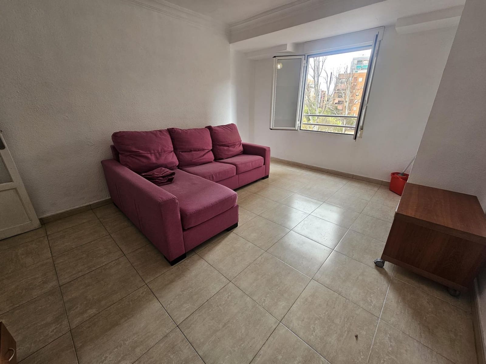 3 sovrum Lägenhet att hyra i Valencia stad - 1 280 € (Ref: 9611557)
