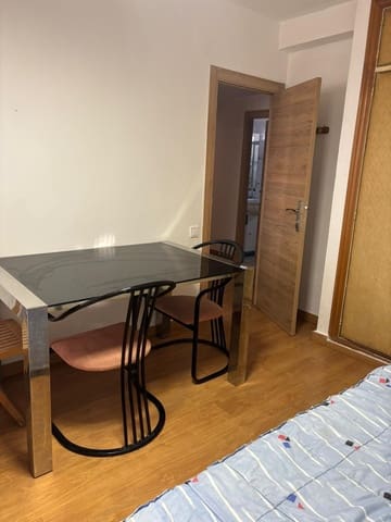 1 soveværelse Lejlighed til leje i Malilla, Valencia by - € 650 (Ref: 9619240)