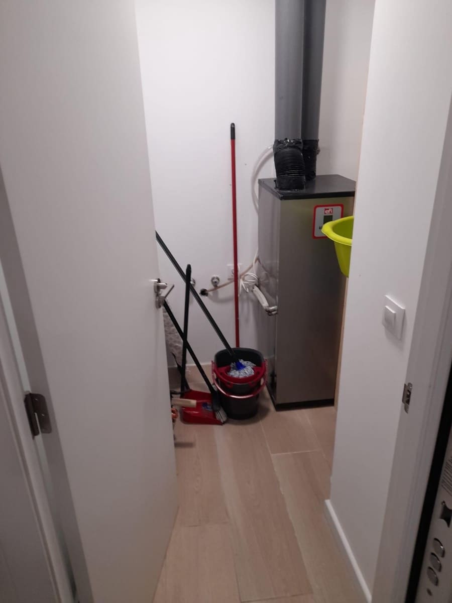 2 makuuhuone Yksiö myytävänä paikassa Valencia kaupunki - 360 000 € (Ref: 9625581)