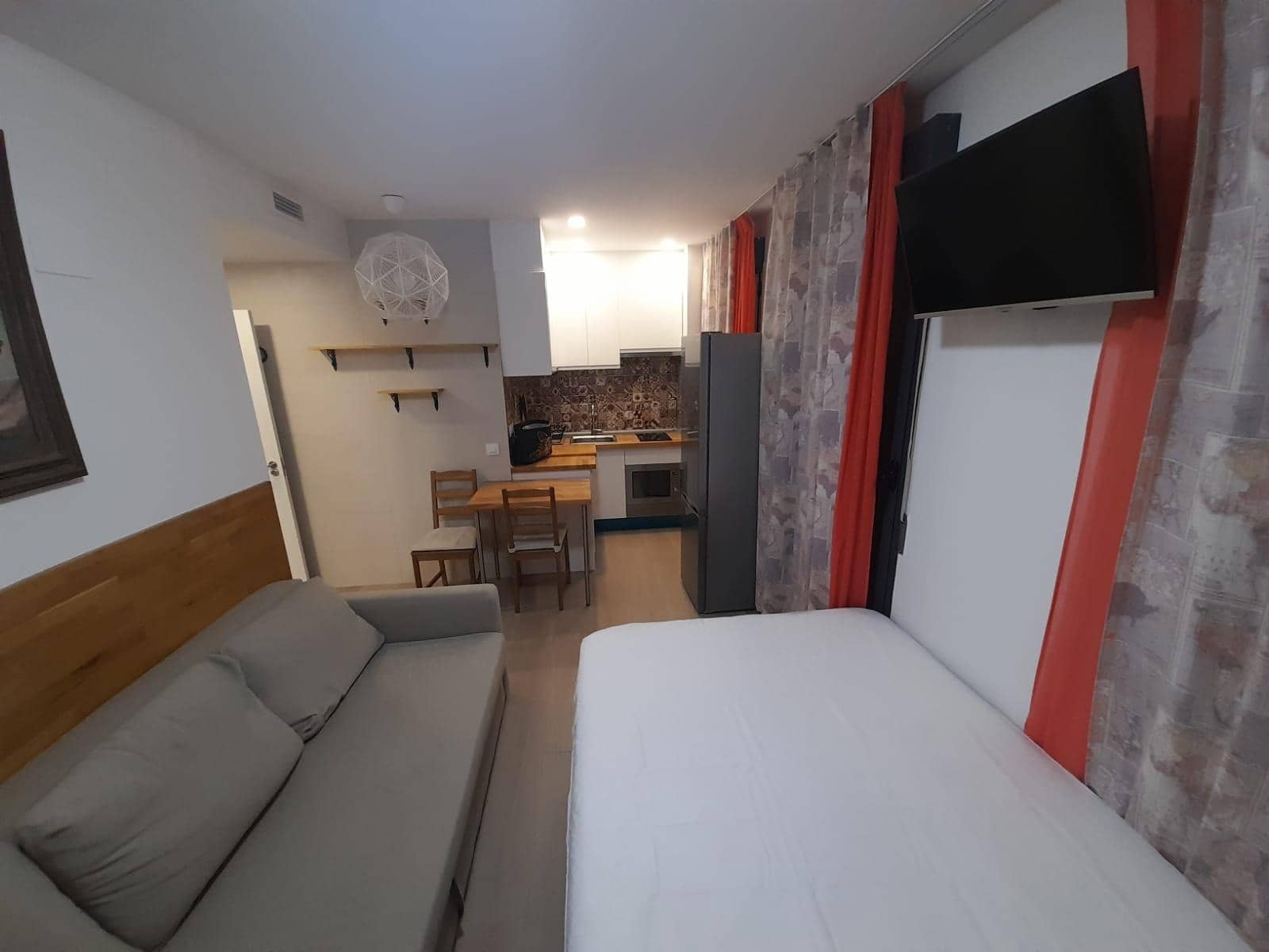 2 makuuhuone Yksiö myytävänä paikassa Valencia kaupunki - 360 000 € (Ref: 9625581)