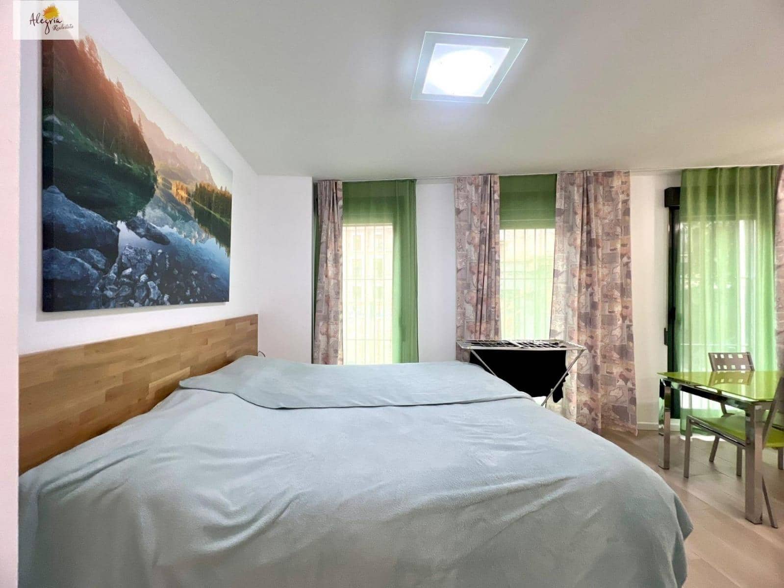 2 makuuhuone Yksiö myytävänä paikassa Valencia kaupunki - 360 000 € (Ref: 9625581)