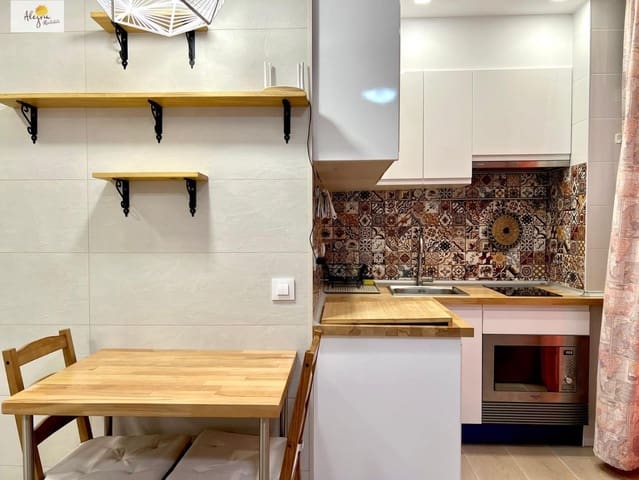 2 makuuhuone Yksiö myytävänä paikassa El Pilar, Valencia kaupunki - 360 000 € (Ref: 9625581)