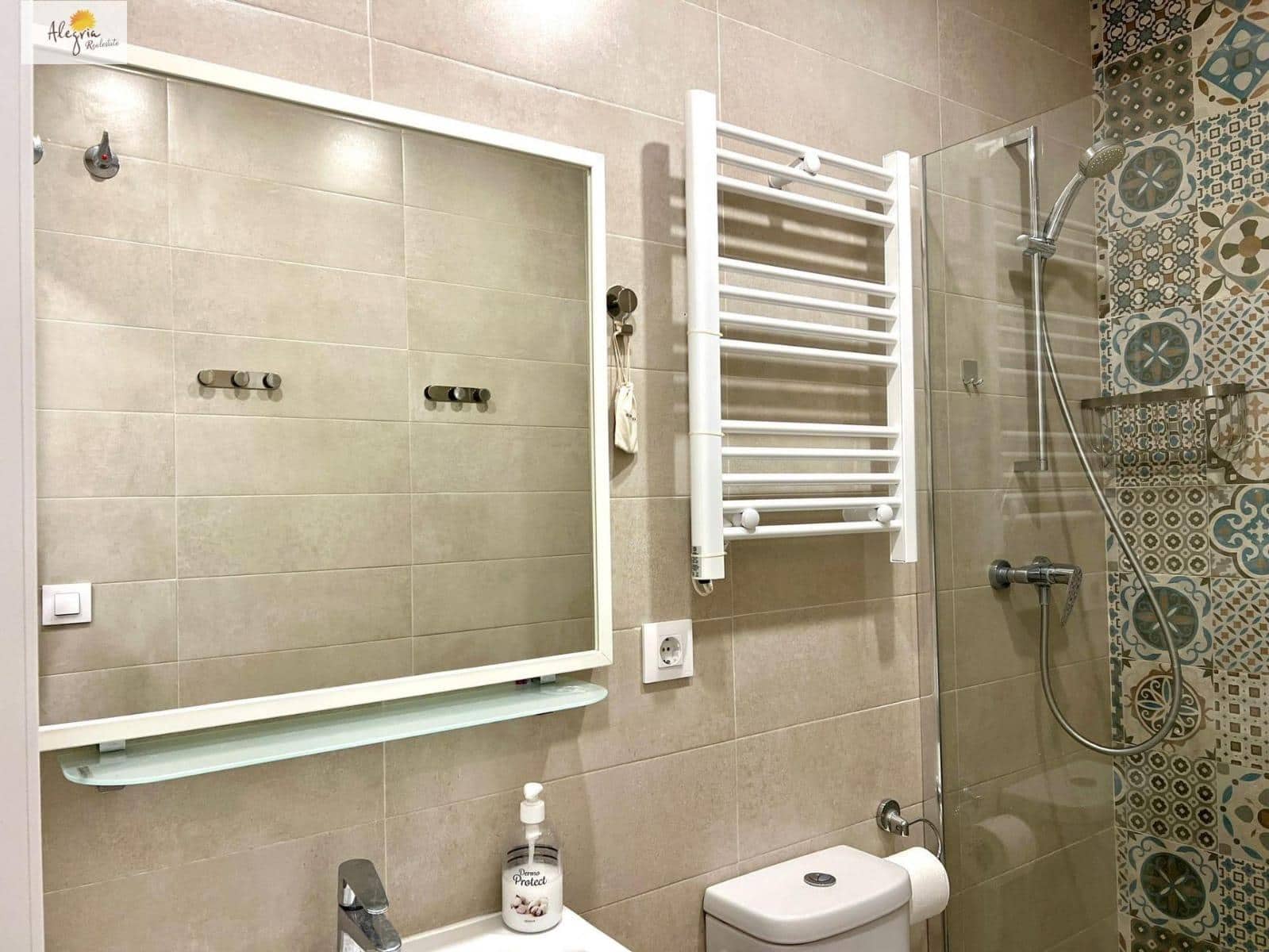 2 makuuhuone Yksiö myytävänä paikassa Valencia kaupunki - 360 000 € (Ref: 9625581)