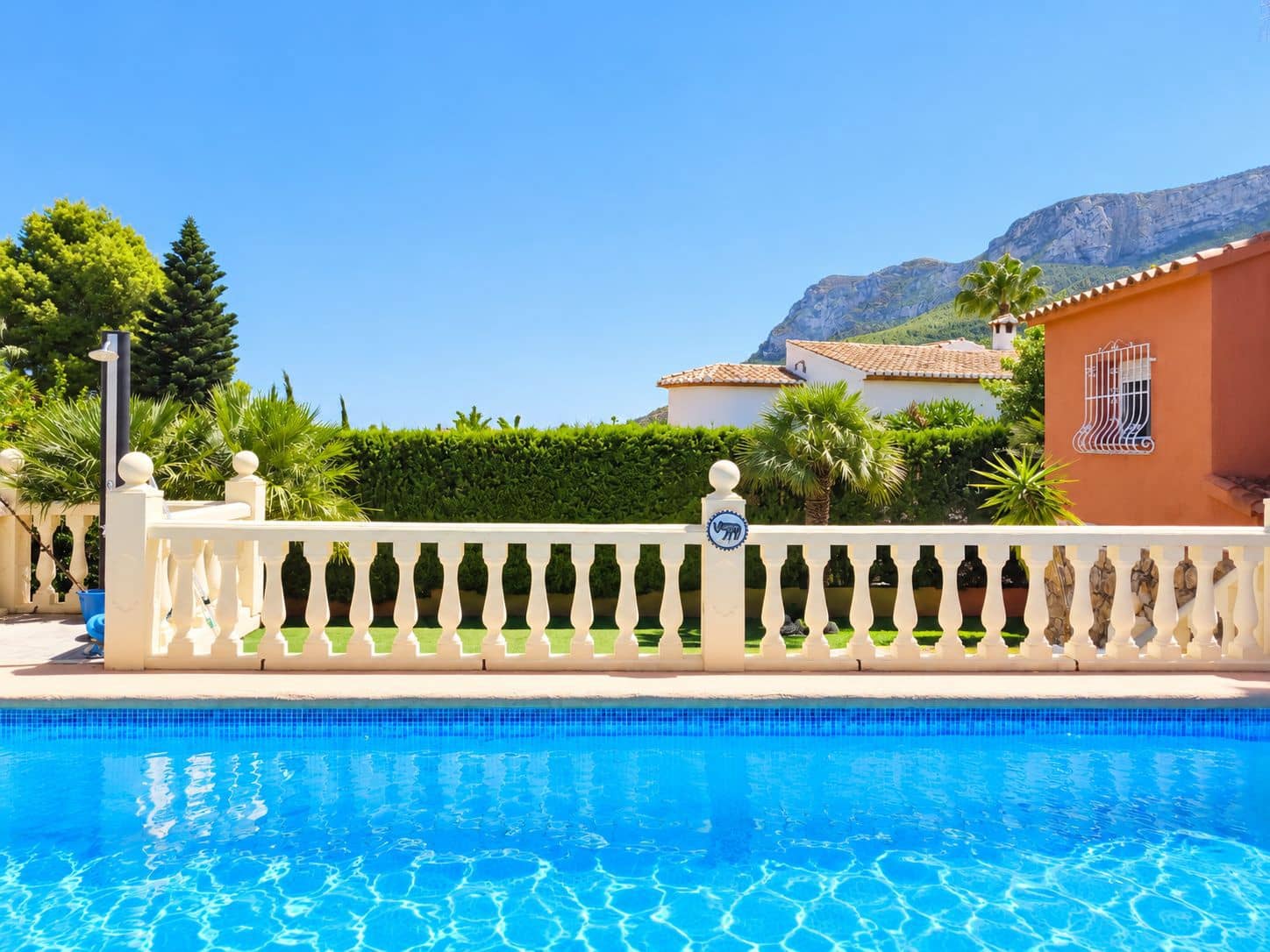 3 bedroom Villa for sale in Denia with pool - € 525,000 (Ref: 10050695)