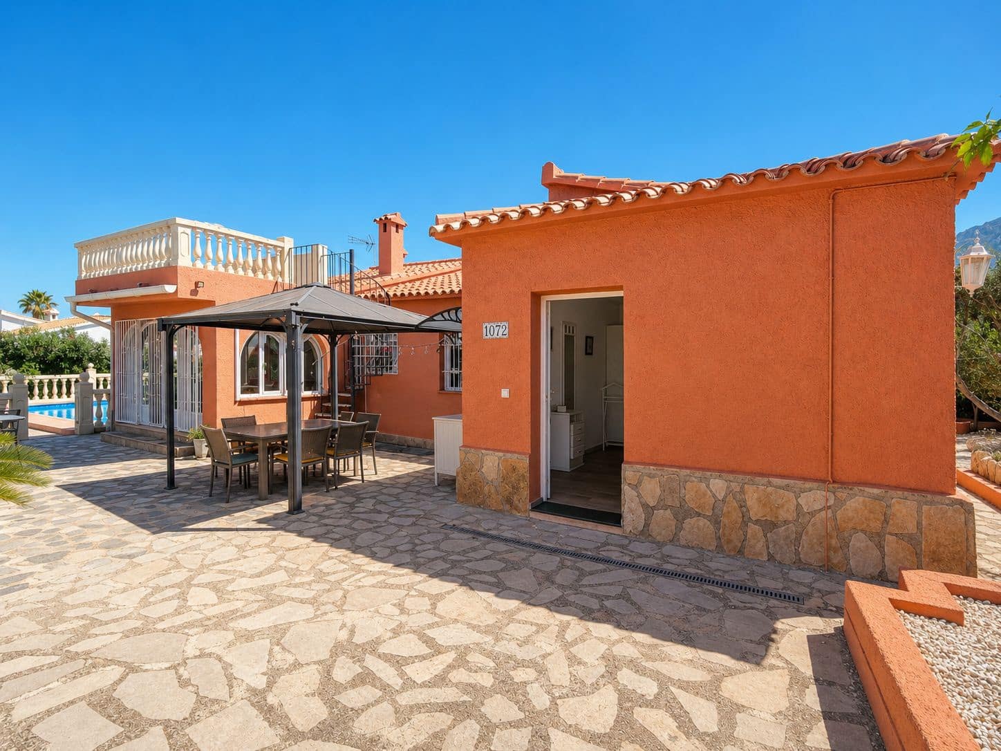 3 bedroom Villa for sale in Denia with pool - € 525,000 (Ref: 10050695)