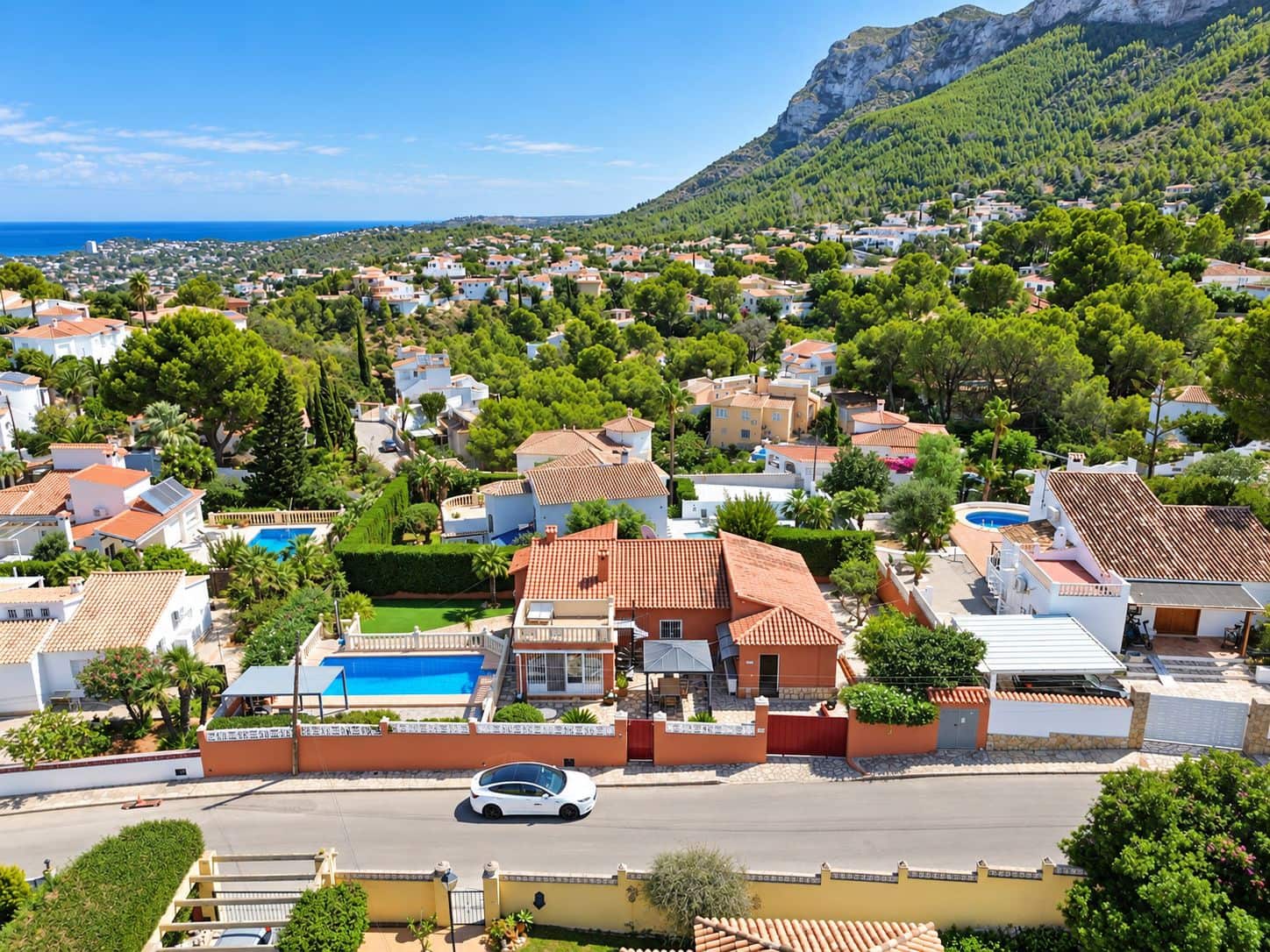 3 bedroom Villa for sale in Denia with pool - € 525,000 (Ref: 10050695)