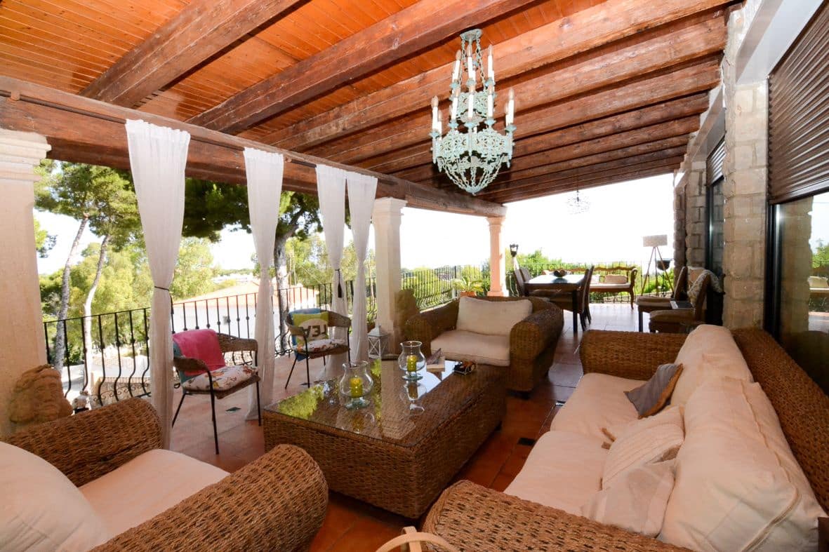 4 bedroom Villa for sale in Denia with pool garage - € 1,350,000 (Ref: 10118232)
