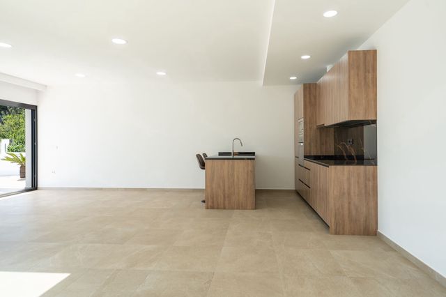 3 soveværelse Villa til salg i Benissa med swimmingpool garage - € 1.175.000 (Ref: 10118234)