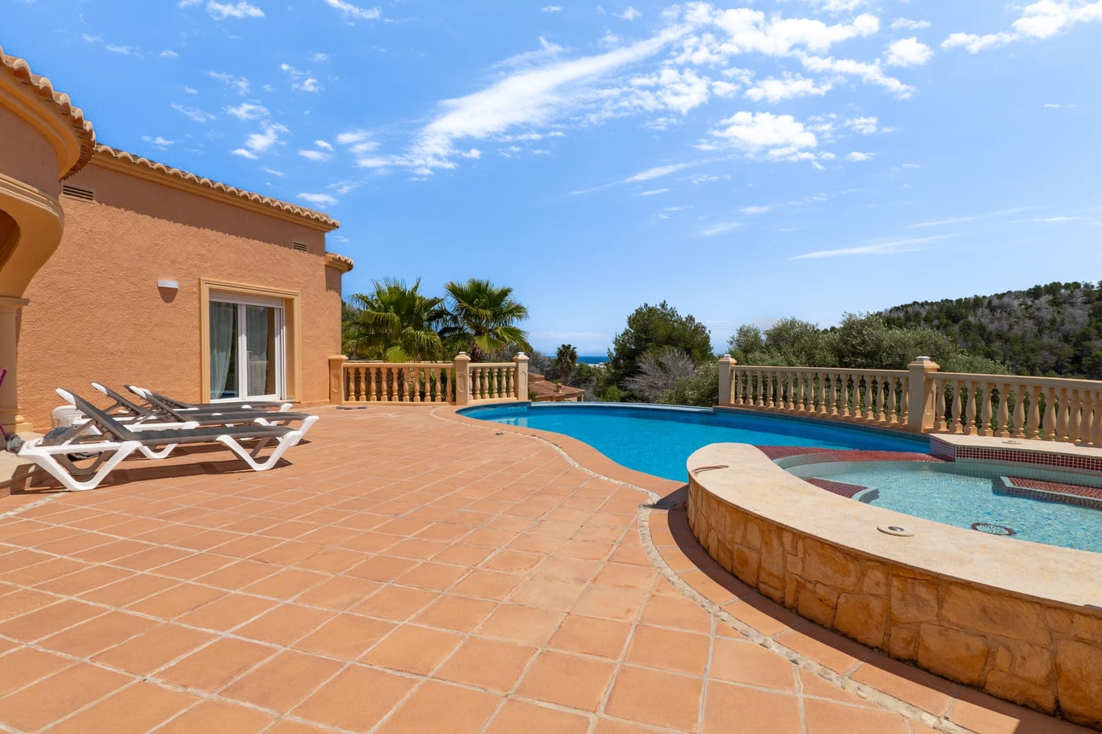 3 slaapkamer Villa te koop in Javea / Xabia met zwembad garage - € 750.000 (Ref: 10118236)
