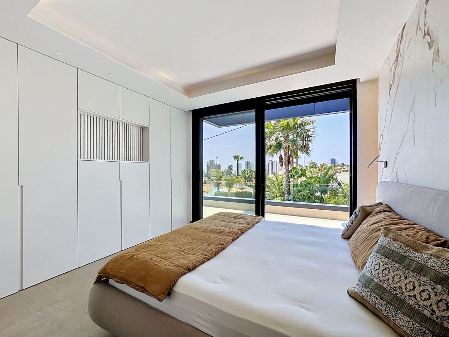 4 sovrum Villa till salu i Calpe / Calp med pool garage - 2 290 000 € (Ref: 10118263)