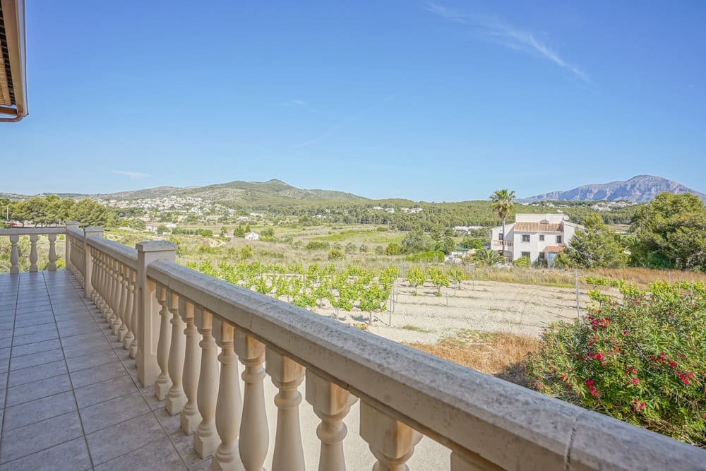 4 Zimmer Villa zu verkaufen in Benitachell / Benitatxell mit Pool Garage - 1.240.000 € (Ref: 10118276)