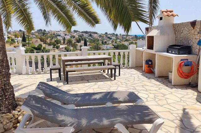 4 chambre Villa/Maison à vendre à Benissa avec piscine garage - 695 000 € (Ref: 10118289)