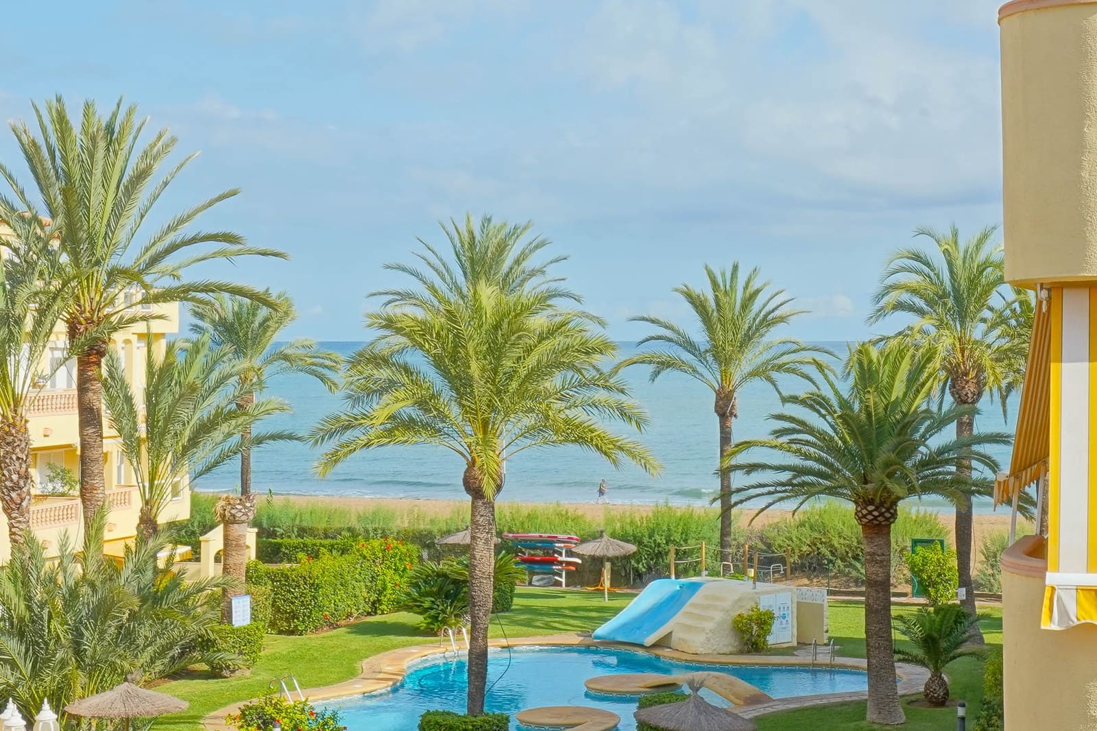 2 sovrum Lägenhet till salu i Denia med pool garage - 249 000 € (Ref: 10118291)