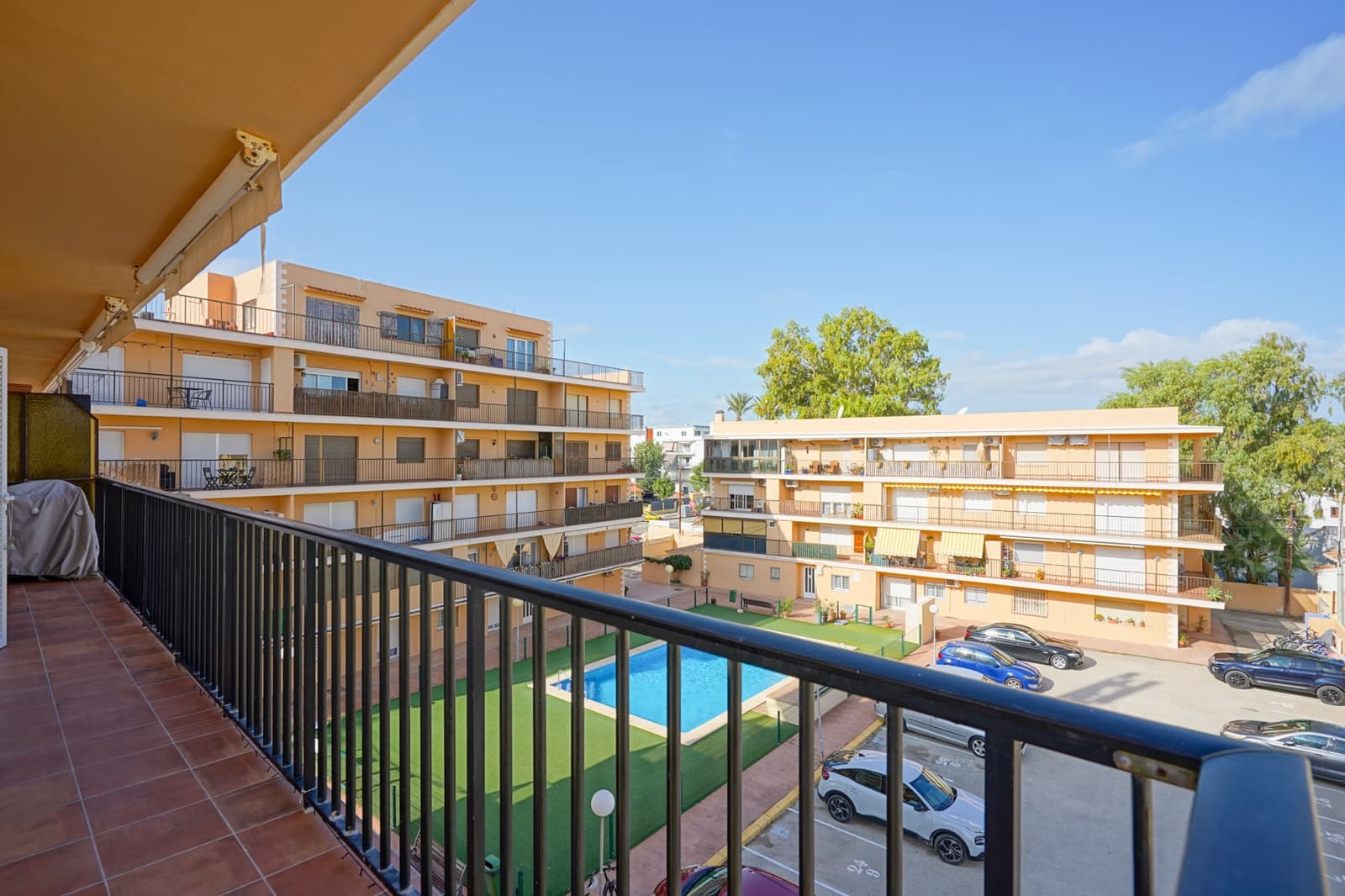 2 sovrum Lägenhet till salu i Denia med pool garage - 249 000 € (Ref: 10118291)