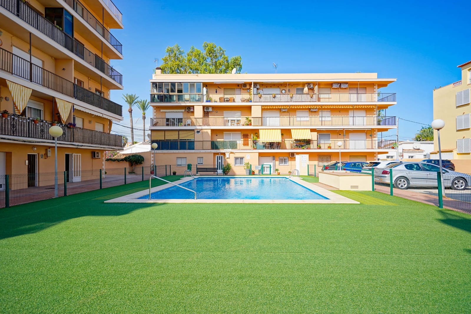 2 sovrum Lägenhet till salu i Denia med pool garage - 249 000 € (Ref: 10118291)
