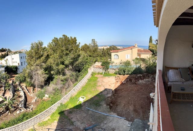 Chalet de 4 habitaciones en El Montgó, Dénia en venta con piscina garaje - 575.000 € (Ref: 10118293)
