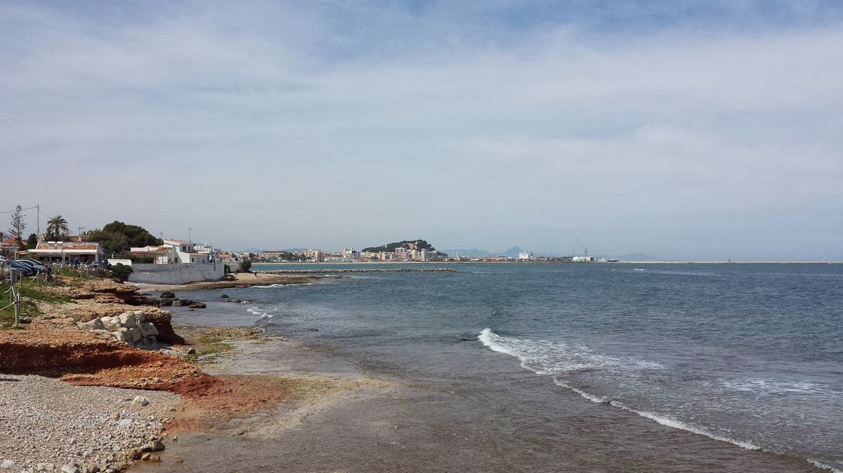 Chalet de 4 habitaciones en Dénia en venta con piscina garaje - 575.000 € (Ref: 10118293)
